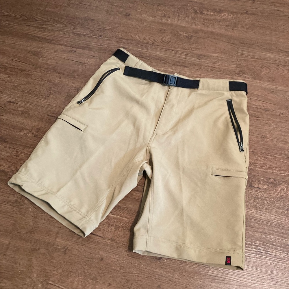Alpine Design khaki shorts